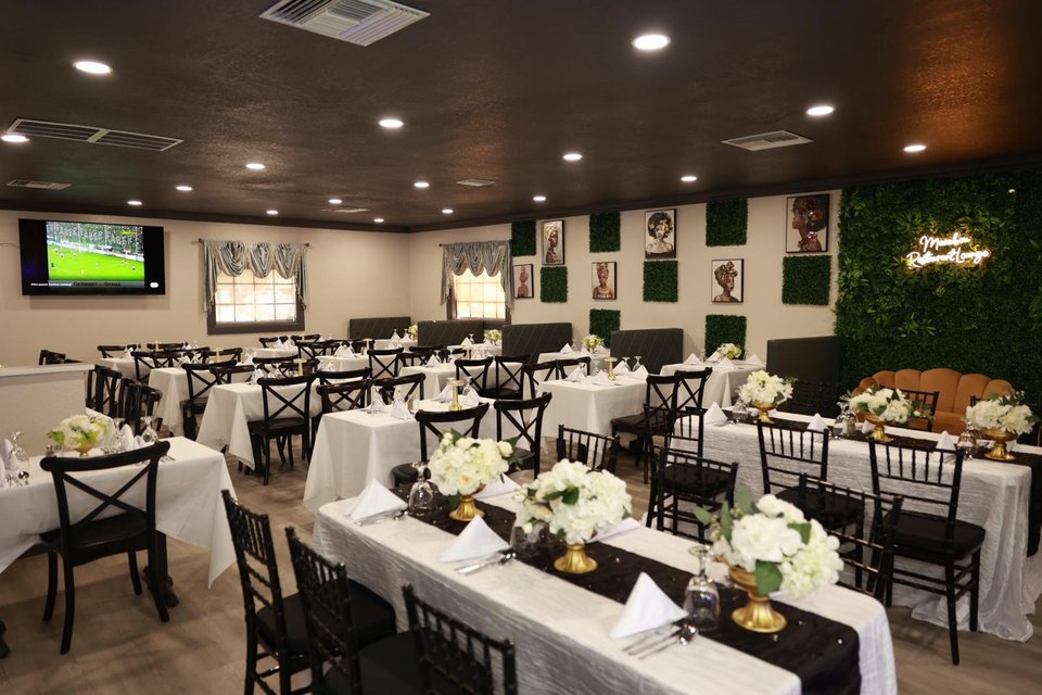 Marabou Restaurant and Lounge exterior